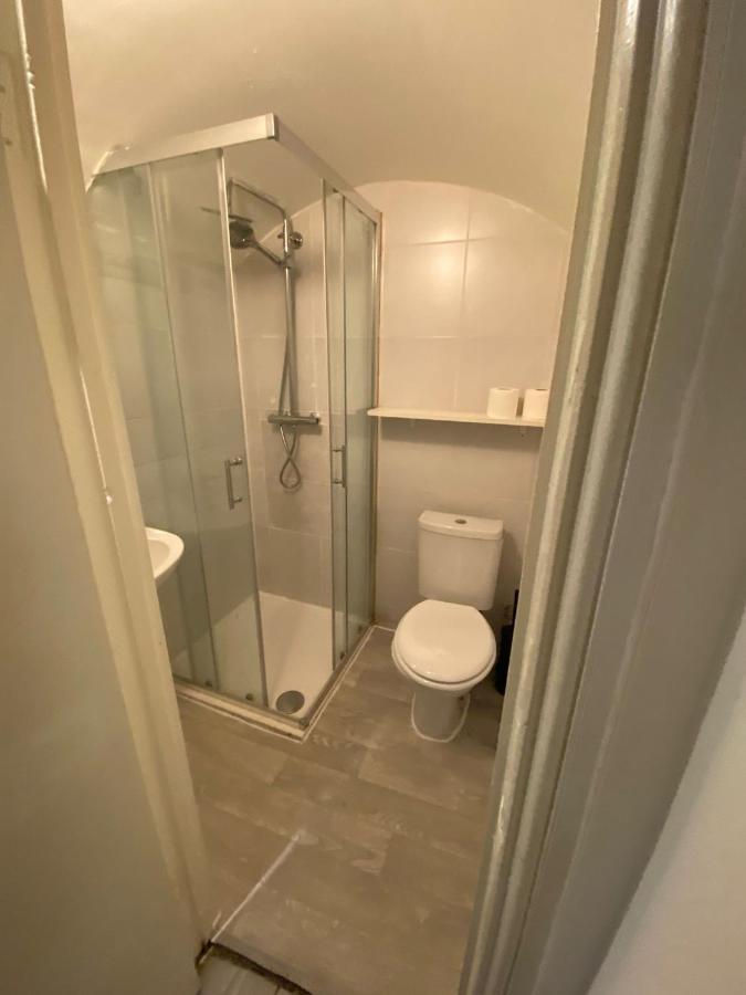 דירות לונדון F24- Basement Single Studio Near Paddington מראה חיצוני תמונה